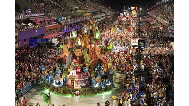 Carnaval Carioca em Sintonia com a Nova Era