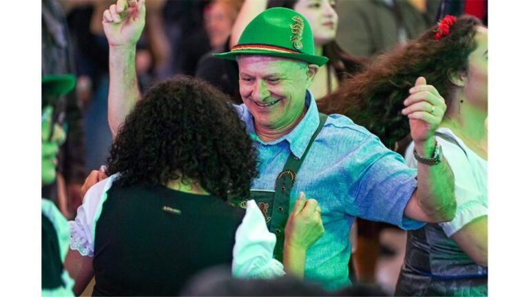 Oktober Curitiba: A Tradição Alemã Aterrissa com Estilo no Paraná