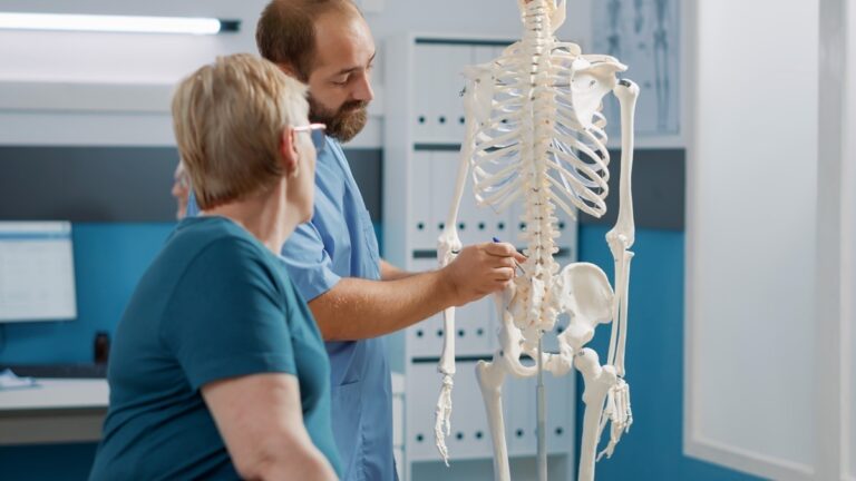 Mais de 2,5 mil aguardam transplante de medula no Brasil Mais de 2,5 mil aguardam transplante de medula no Brasil